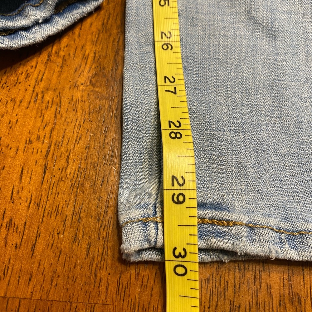 Levi’s 721 high-rise skinny distressed jeans. Size 22W ￼ - Picture 9 of 12